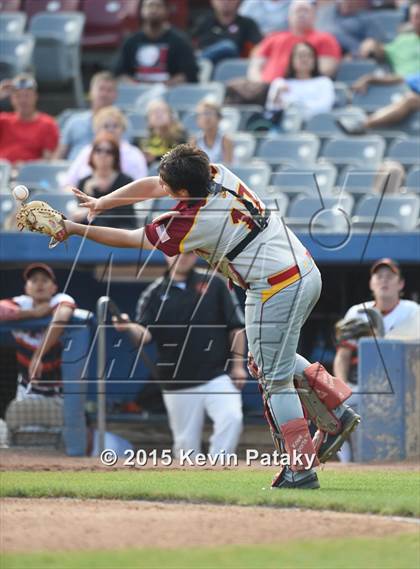 Thumbnail 1 in St. Joseph vs. Montville (CIAC Class M Semifinal) photogallery.
