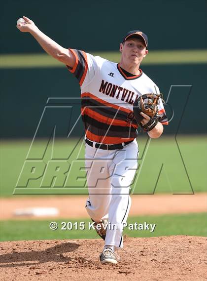 Thumbnail 2 in St. Joseph vs. Montville (CIAC Class M Semifinal) photogallery.