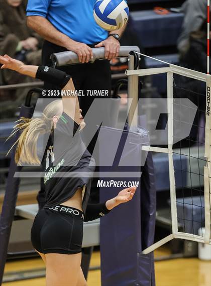 Thumbnail 2 in Post Falls vs Eagle (IHSAA 5A  Quarter Final) photogallery.