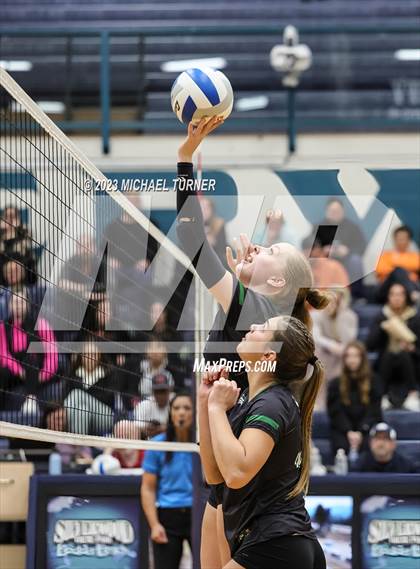 Thumbnail 2 in Post Falls vs Eagle (IHSAA 5A  Quarter Final) photogallery.