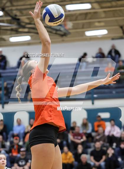 Thumbnail 2 in Post Falls vs Eagle (IHSAA 5A  Quarter Final) photogallery.