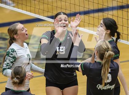 Thumbnail 1 in Post Falls vs Eagle (IHSAA 5A  Quarter Final) photogallery.