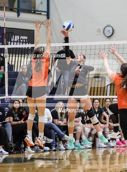 Thumbnail 1 in Post Falls vs Eagle (IHSAA 5A  Quarter Final) photogallery.