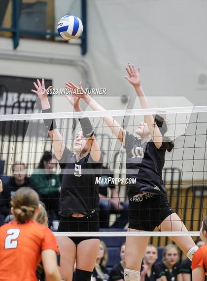 Thumbnail 1 in Post Falls vs Eagle (IHSAA 5A  Quarter Final) photogallery.