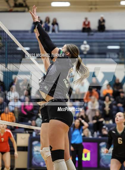 Thumbnail 2 in Post Falls vs Eagle (IHSAA 5A  Quarter Final) photogallery.