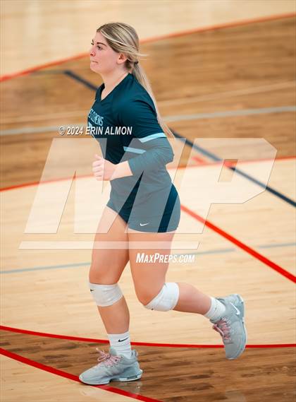 Thumbnail 1 in James Clemens @ Bob Jones photogallery.