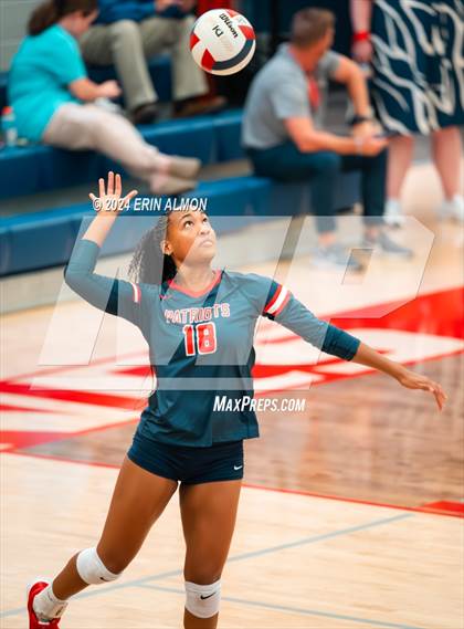 Thumbnail 2 in James Clemens @ Bob Jones photogallery.