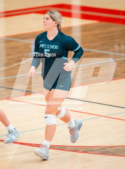 Thumbnail 1 in James Clemens @ Bob Jones photogallery.