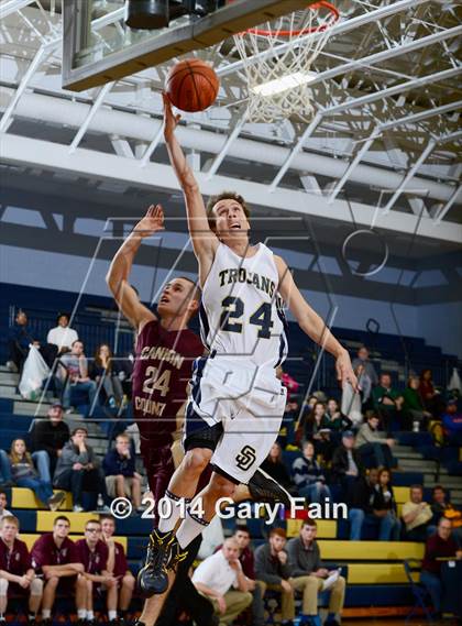 Thumbnail 1 in Cannon County vs Soddy Daisy (Rhea County Christmas Tournament) photogallery.