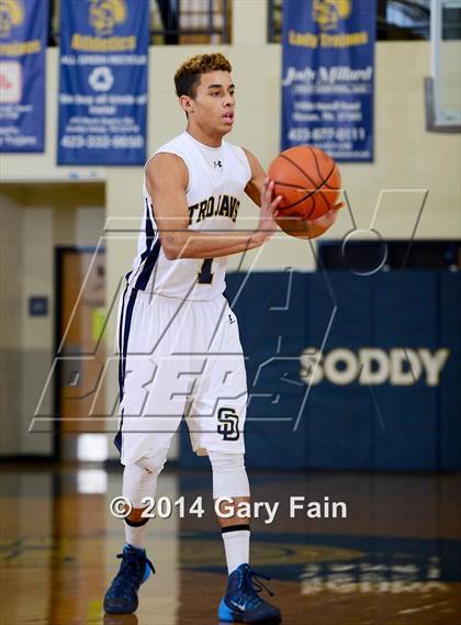 Thumbnail 1 in Cannon County vs Soddy Daisy (Rhea County Christmas Tournament) photogallery.