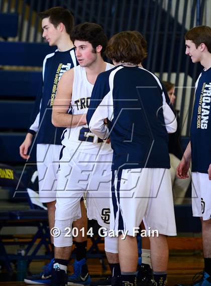Thumbnail 2 in Cannon County vs Soddy Daisy (Rhea County Christmas Tournament) photogallery.