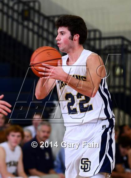 Thumbnail 3 in Cannon County vs Soddy Daisy (Rhea County Christmas Tournament) photogallery.