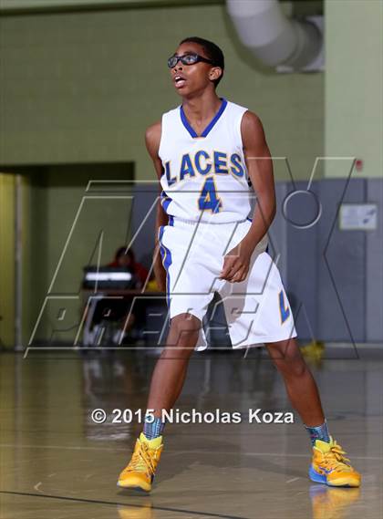 Thumbnail 1 in View Park vs. Los Angeles CES (CIF LA City Section D4 Final) photogallery.
