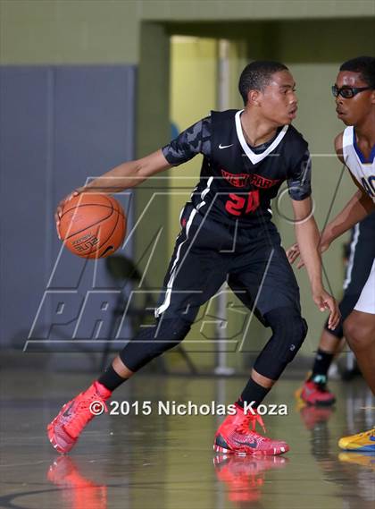 Thumbnail 2 in View Park vs. Los Angeles CES (CIF LA City Section D4 Final) photogallery.