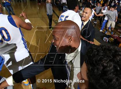 Thumbnail 2 in View Park vs. Los Angeles CES (CIF LA City Section D4 Final) photogallery.