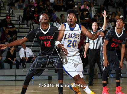 Thumbnail 1 in View Park vs. Los Angeles CES (CIF LA City Section D4 Final) photogallery.