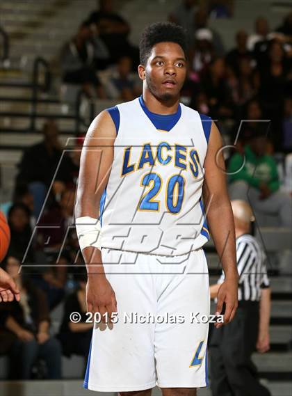 Thumbnail 2 in View Park vs. Los Angeles CES (CIF LA City Section D4 Final) photogallery.