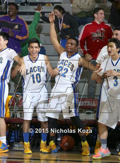 Thumbnail 2 in View Park vs. Los Angeles CES (CIF LA City Section D4 Final) photogallery.