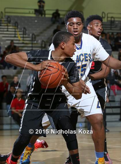 Thumbnail 3 in View Park vs. Los Angeles CES (CIF LA City Section D4 Final) photogallery.