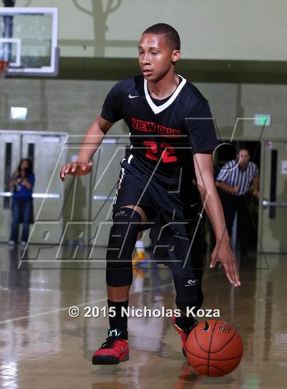 Thumbnail 3 in View Park vs. Los Angeles CES (CIF LA City Section D4 Final) photogallery.