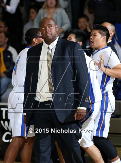 Thumbnail 3 in View Park vs. Los Angeles CES (CIF LA City Section D4 Final) photogallery.