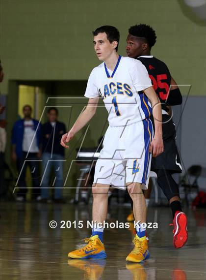 Thumbnail 2 in View Park vs. Los Angeles CES (CIF LA City Section D4 Final) photogallery.