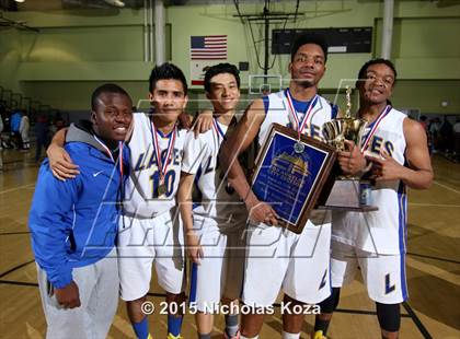 Thumbnail 3 in View Park vs. Los Angeles CES (CIF LA City Section D4 Final) photogallery.