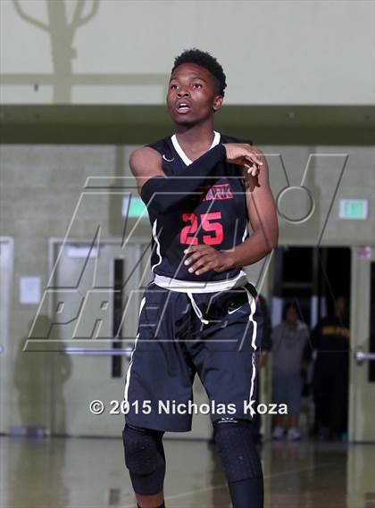 Thumbnail 3 in View Park vs. Los Angeles CES (CIF LA City Section D4 Final) photogallery.