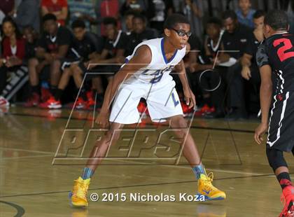 Thumbnail 1 in View Park vs. Los Angeles CES (CIF LA City Section D4 Final) photogallery.