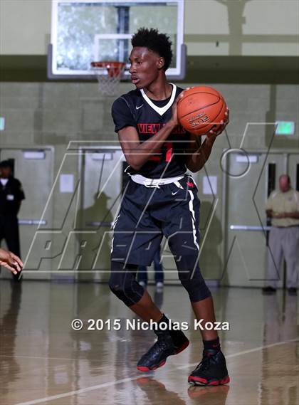 Thumbnail 1 in View Park vs. Los Angeles CES (CIF LA City Section D4 Final) photogallery.