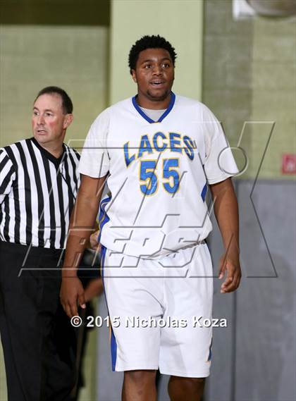 Thumbnail 2 in View Park vs. Los Angeles CES (CIF LA City Section D4 Final) photogallery.