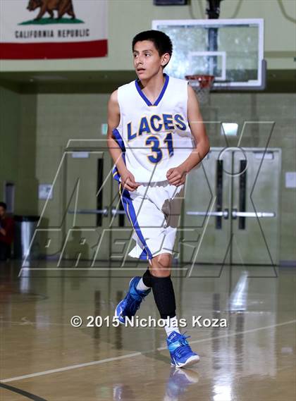 Thumbnail 2 in View Park vs. Los Angeles CES (CIF LA City Section D4 Final) photogallery.