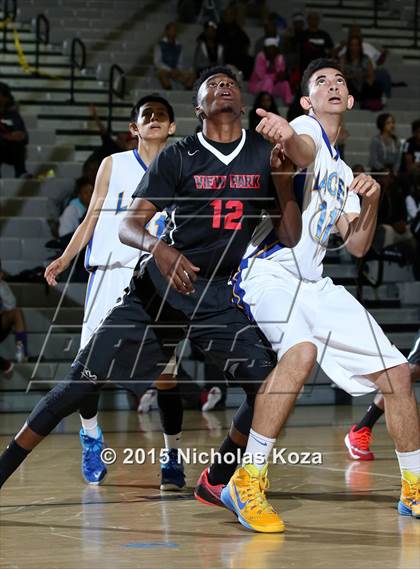 Thumbnail 3 in View Park vs. Los Angeles CES (CIF LA City Section D4 Final) photogallery.