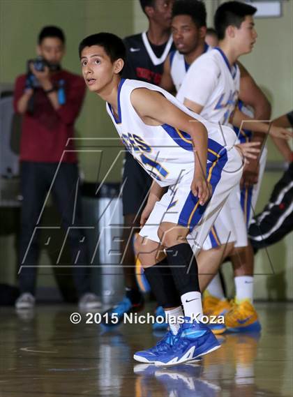 Thumbnail 2 in View Park vs. Los Angeles CES (CIF LA City Section D4 Final) photogallery.