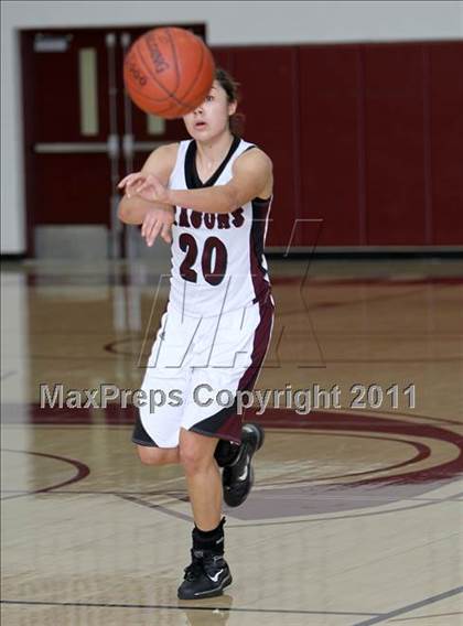 Thumbnail 2 in Atascocita vs. Round Rock (5A Region 2 Area Playoff) photogallery.