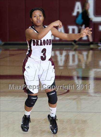 Thumbnail 2 in Atascocita vs. Round Rock (5A Region 2 Area Playoff) photogallery.