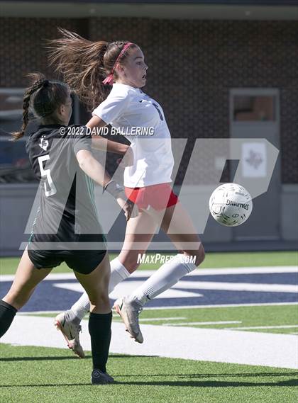 Thumbnail 1 in Southlake Carroll vs. Allen UIL 6A Regional Semifinal photogallery.