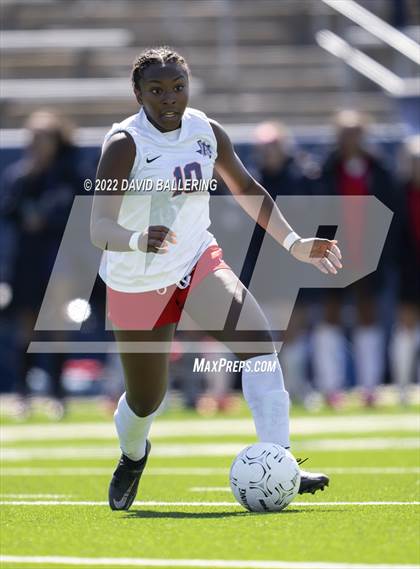 Thumbnail 2 in Southlake Carroll vs. Allen UIL 6A Regional Semifinal photogallery.