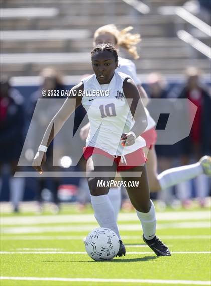 Thumbnail 3 in Southlake Carroll vs. Allen UIL 6A Regional Semifinal photogallery.