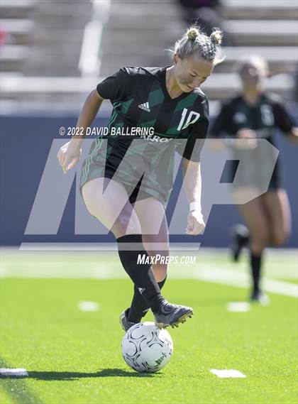 Thumbnail 3 in Southlake Carroll vs. Allen UIL 6A Regional Semifinal photogallery.