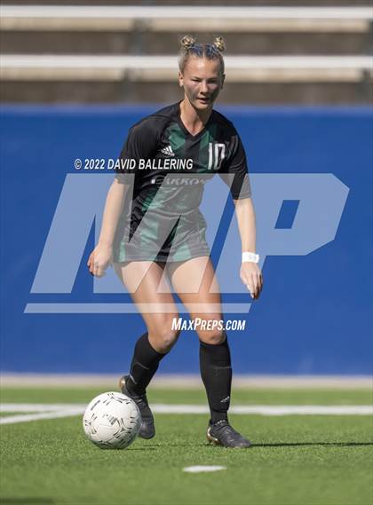 Thumbnail 1 in Southlake Carroll vs. Allen UIL 6A Regional Semifinal photogallery.