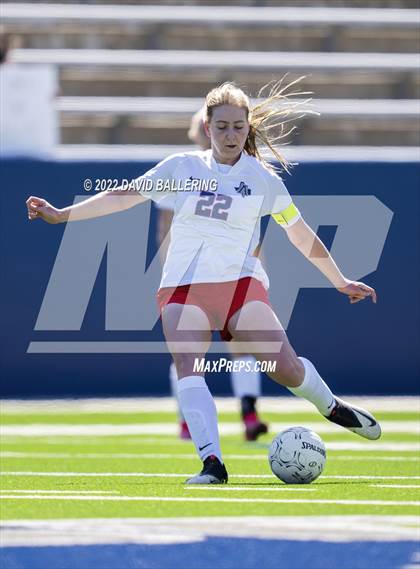 Thumbnail 2 in Southlake Carroll vs. Allen UIL 6A Regional Semifinal photogallery.