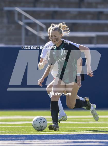 Thumbnail 2 in Southlake Carroll vs. Allen UIL 6A Regional Semifinal photogallery.
