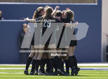 Thumbnail 2 in Southlake Carroll vs. Allen UIL 6A Regional Semifinal photogallery.