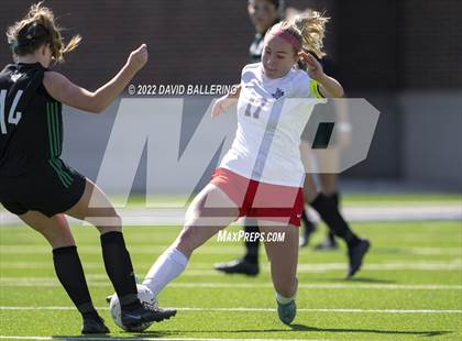 Thumbnail 3 in Southlake Carroll vs. Allen UIL 6A Regional Semifinal photogallery.