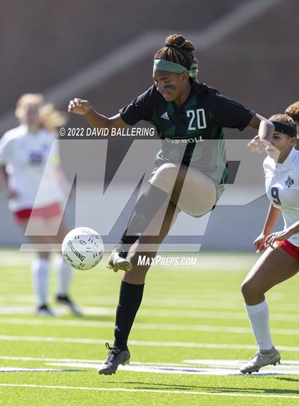 Thumbnail 3 in Southlake Carroll vs. Allen UIL 6A Regional Semifinal photogallery.