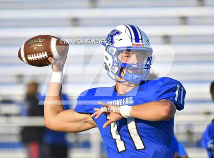 Thumbnail 3 in Beechwood @ Simon Kenton photogallery.