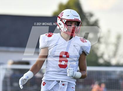 Thumbnail 3 in Beechwood @ Simon Kenton photogallery.
