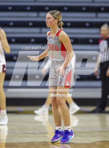 Thumbnail 1 in Osage vs Mexico (Norm Stewart Classic) photogallery.