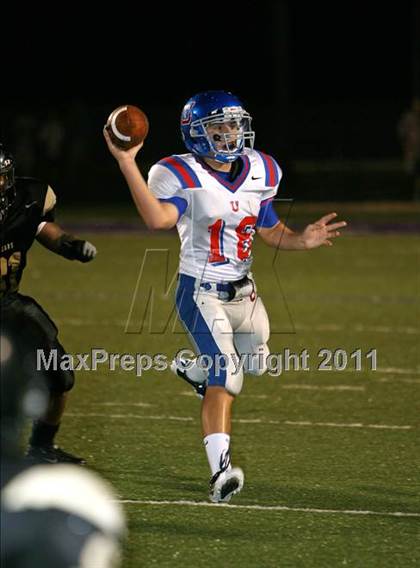 Thumbnail 2 in Memphis University vs. Millington Central photogallery.